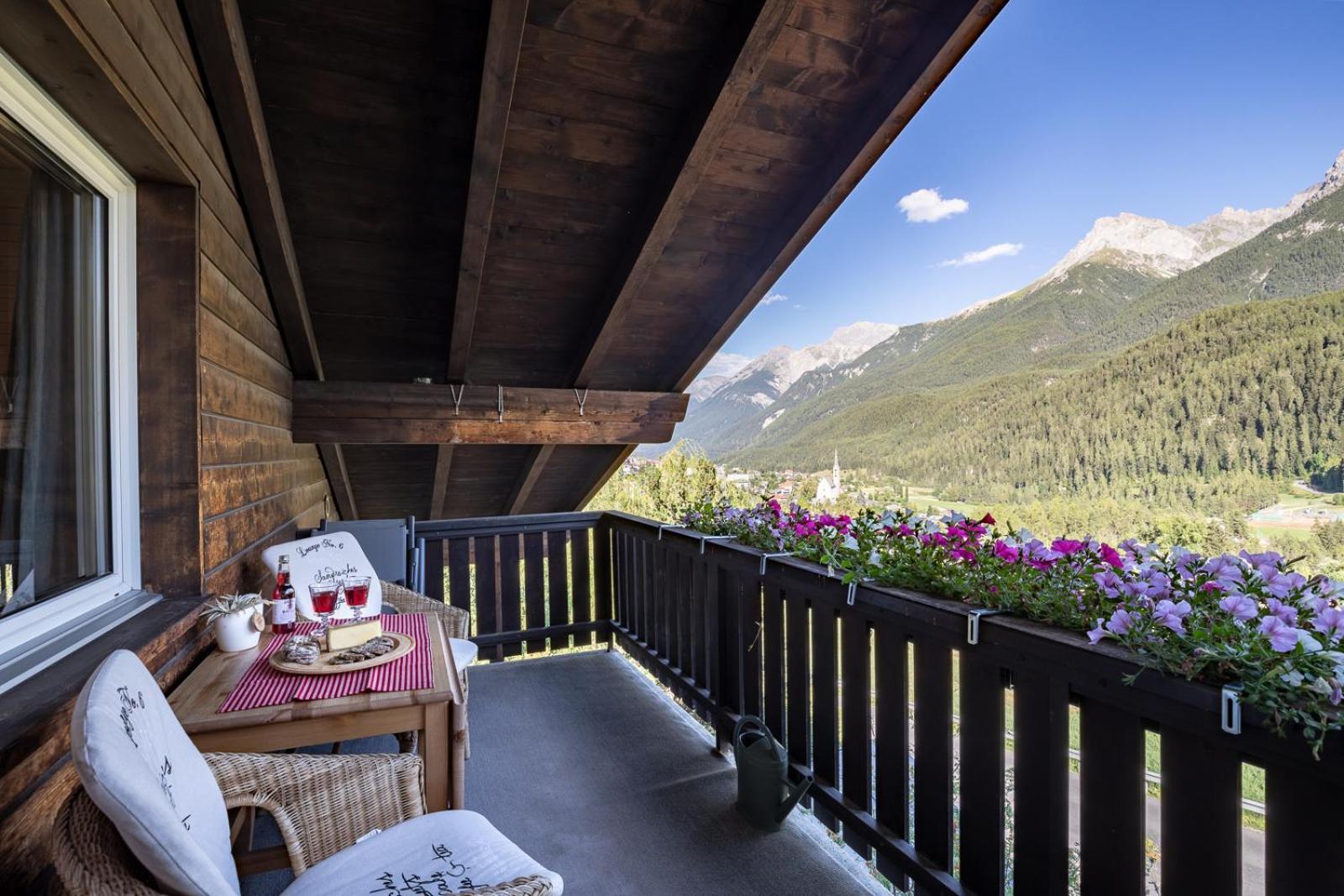 Chasa Gernet Buorcha Apartment Scuol Exterior photo