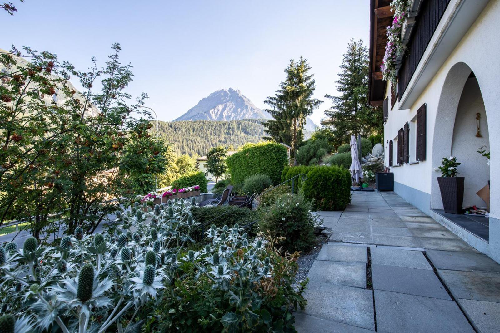Chasa Gernet Buorcha Apartment Scuol Exterior photo